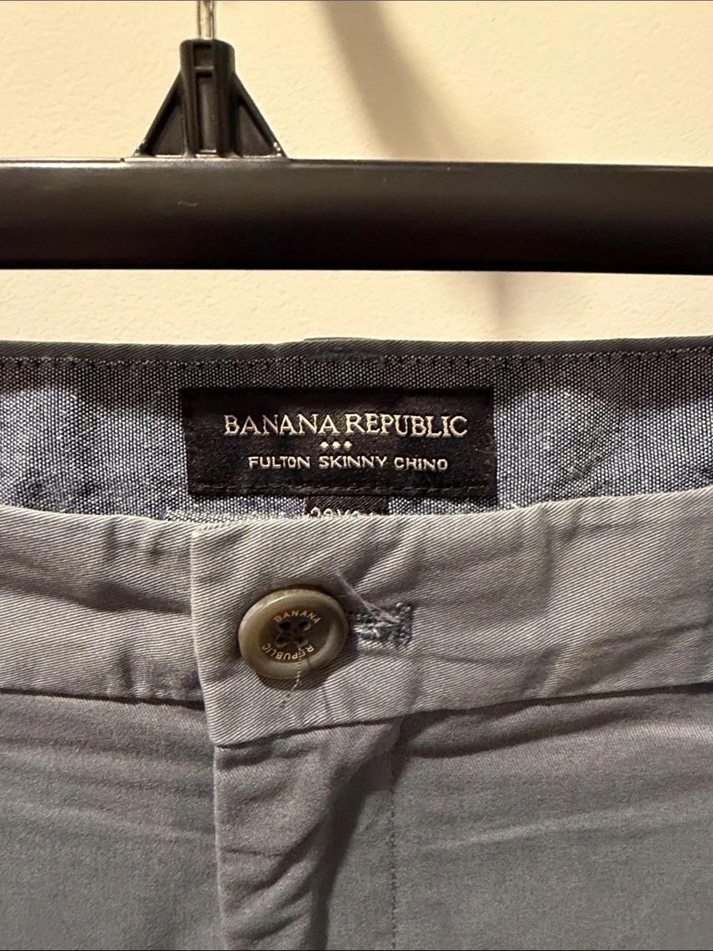 Banana Republic Men's Gray Chino Pants